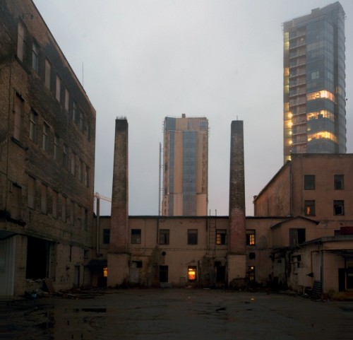 16. „Vilniaus duonos“ kepyklos kaminai 2011 m. (pbb.lt)